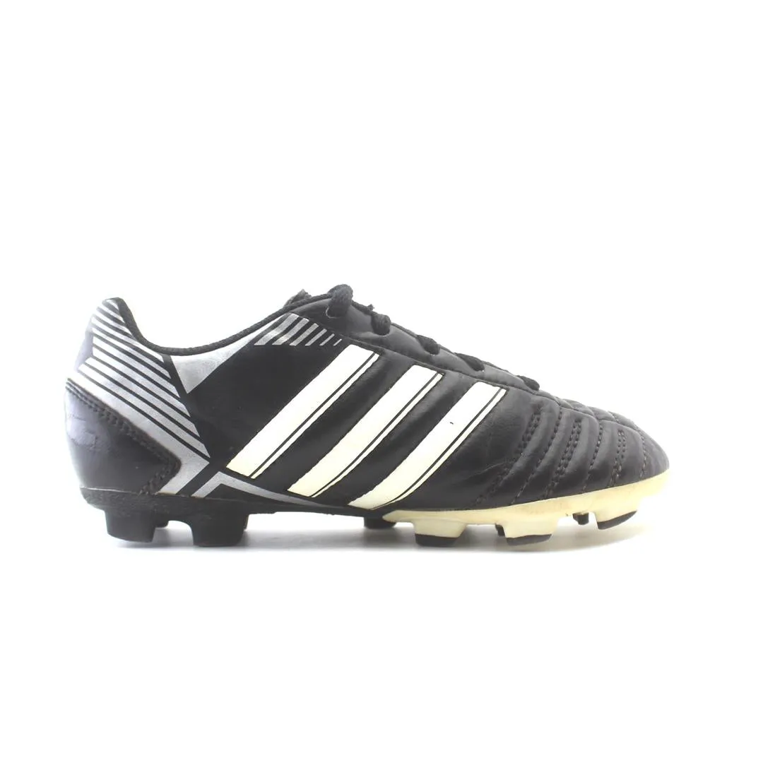 ADIDAS PUNTERO VIII