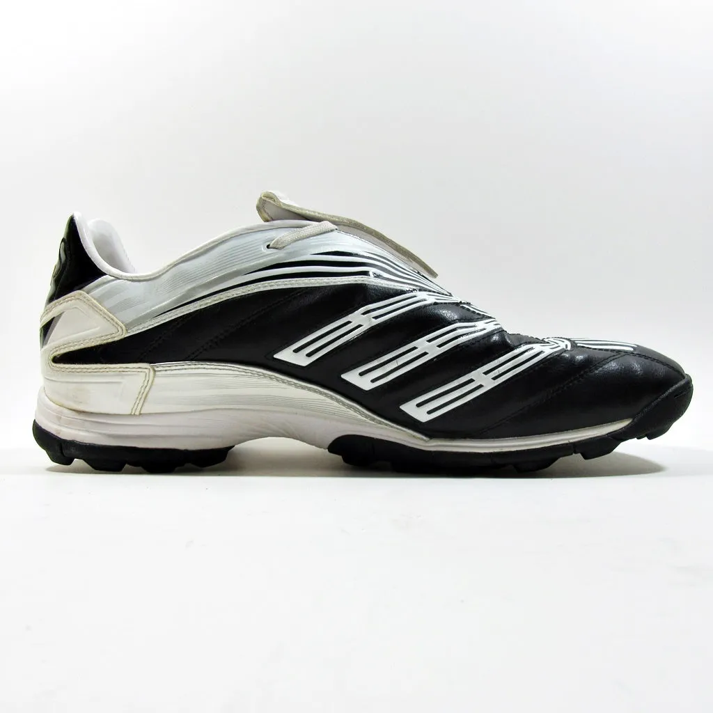 ADIDAS Traxion Turf