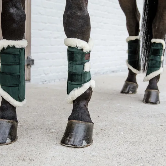 Brushing Boots Velvet Contrast