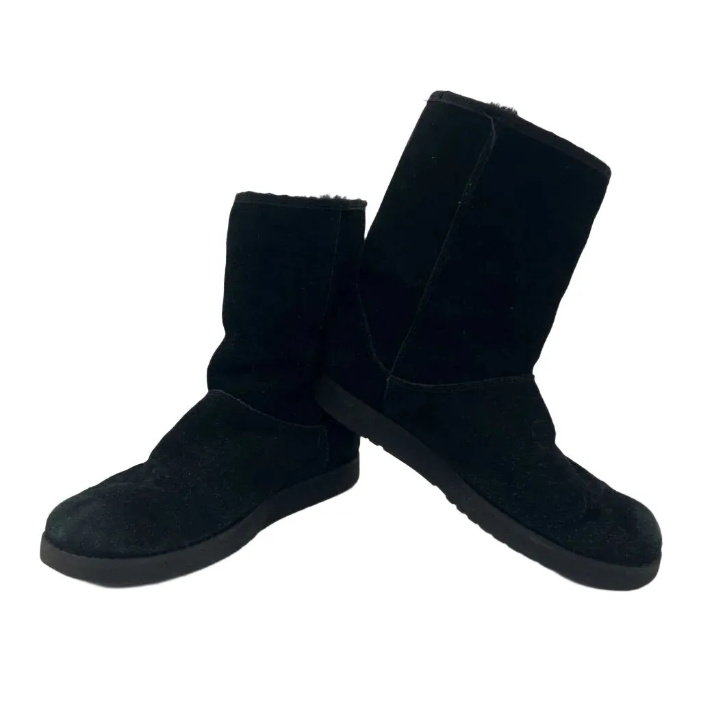 Fleece Lined Slip On Boots