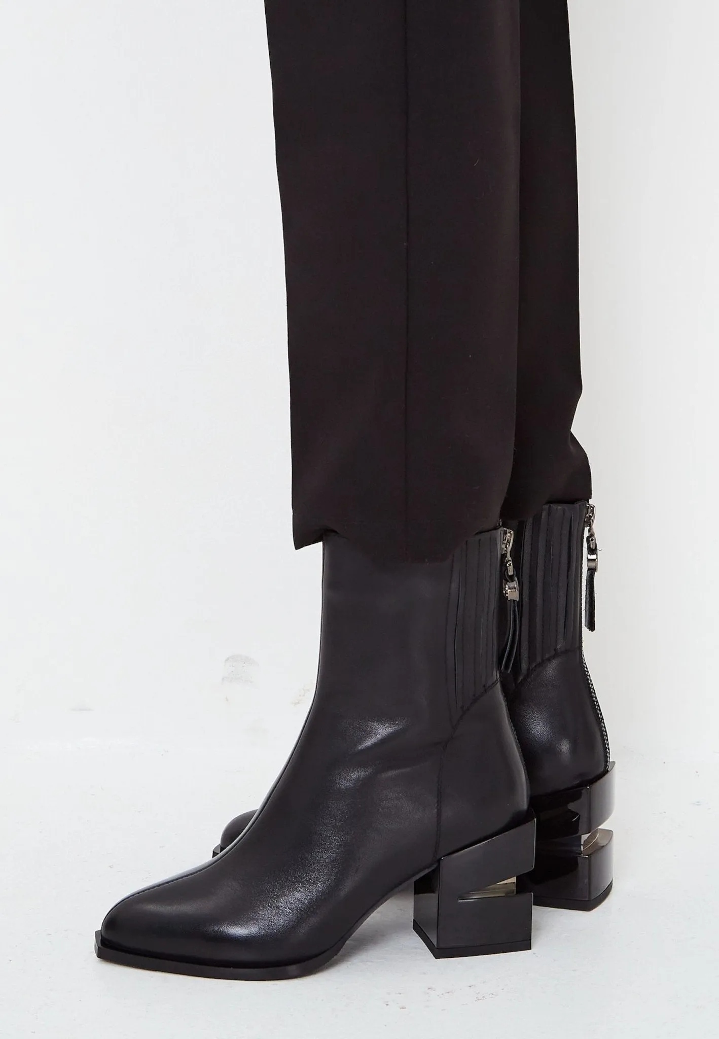 Leather Block Heel Ankle Boots - Black