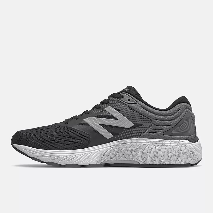 New Balance Men's 940v4