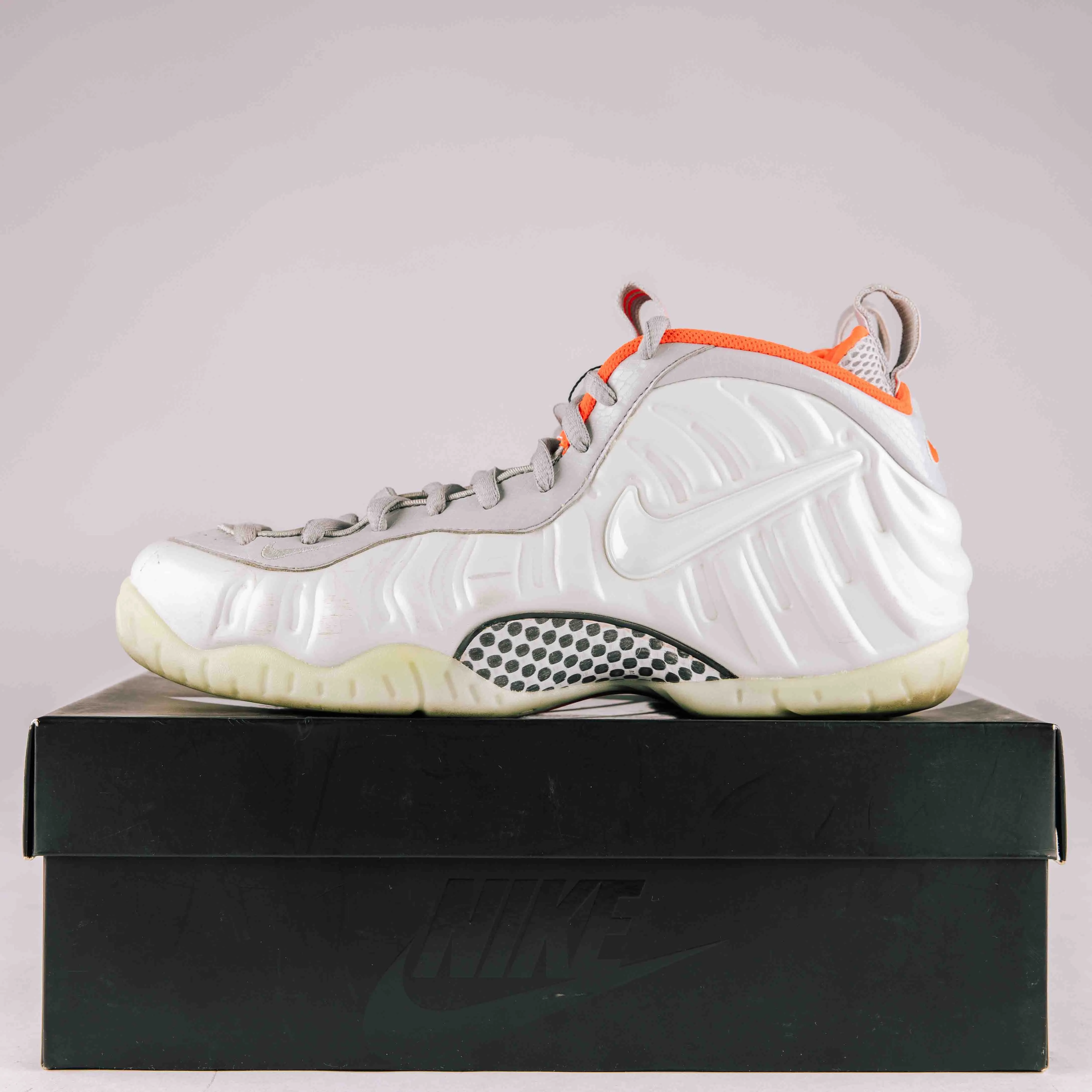 Nike Air Foamposite Pro Pure Platinum - Used - 0019