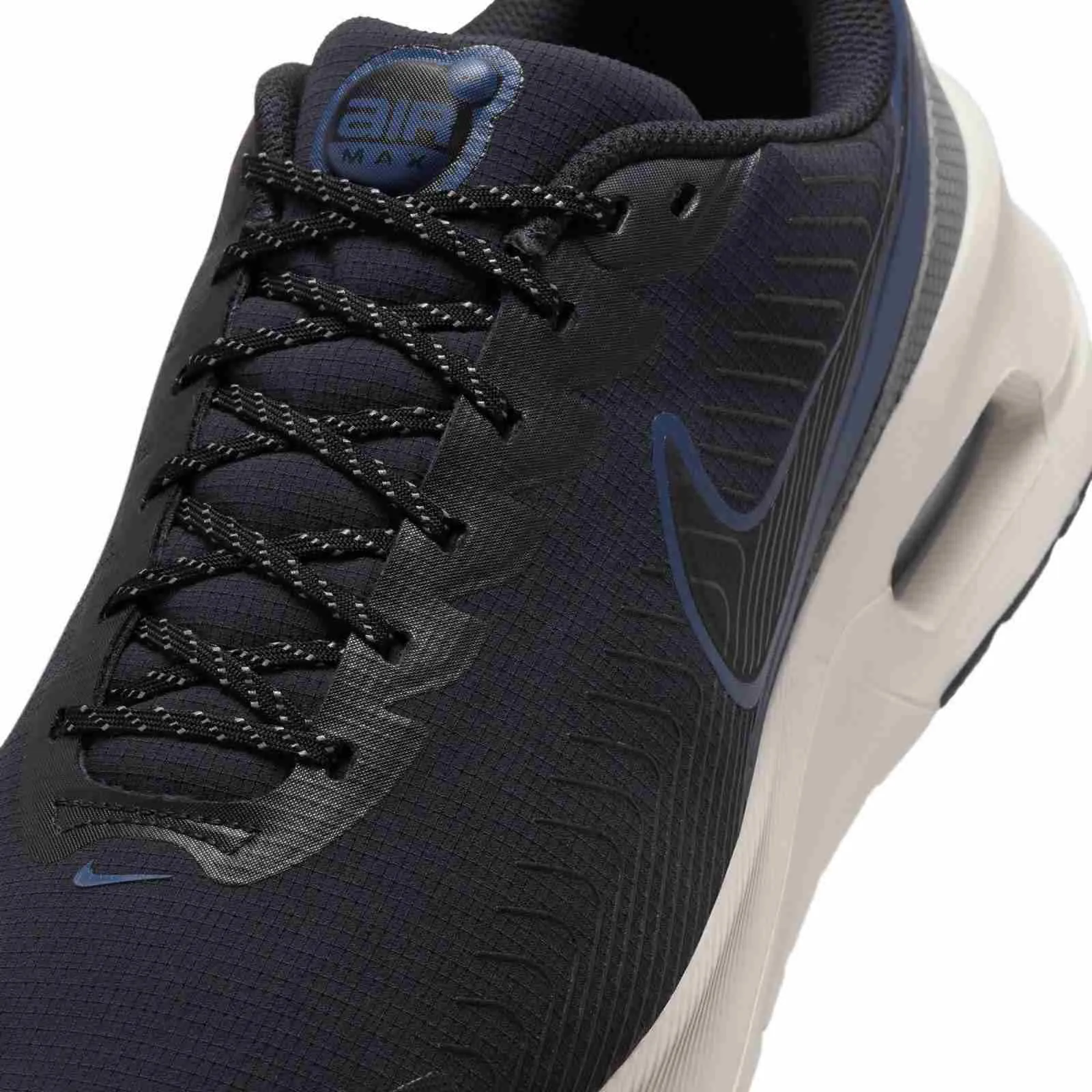 Nike Air Max Nuaxis Men's Winterized Shoes