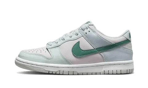 Nike Dunk Low Mineral Teal