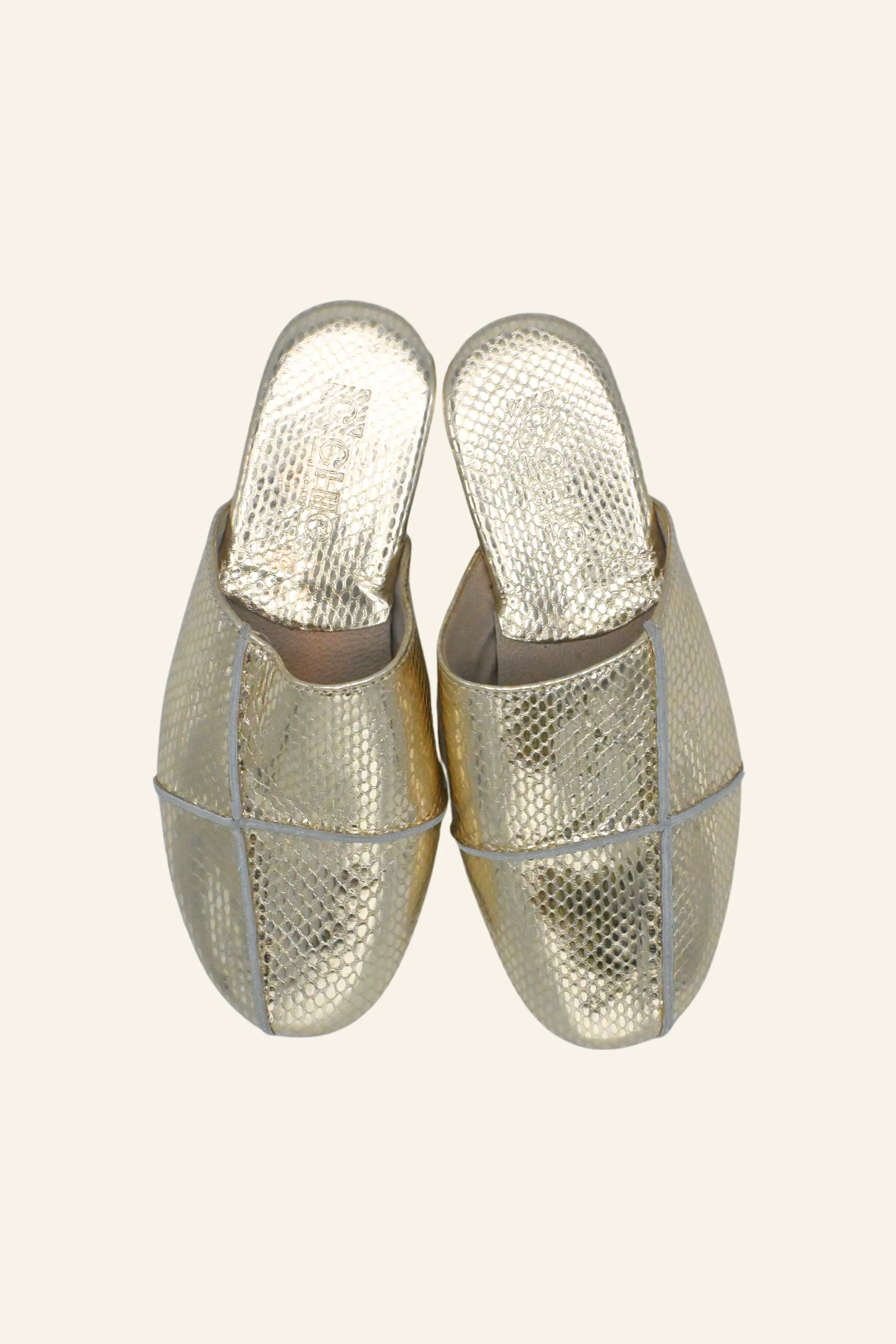 Pattern Golden Leather Slippers