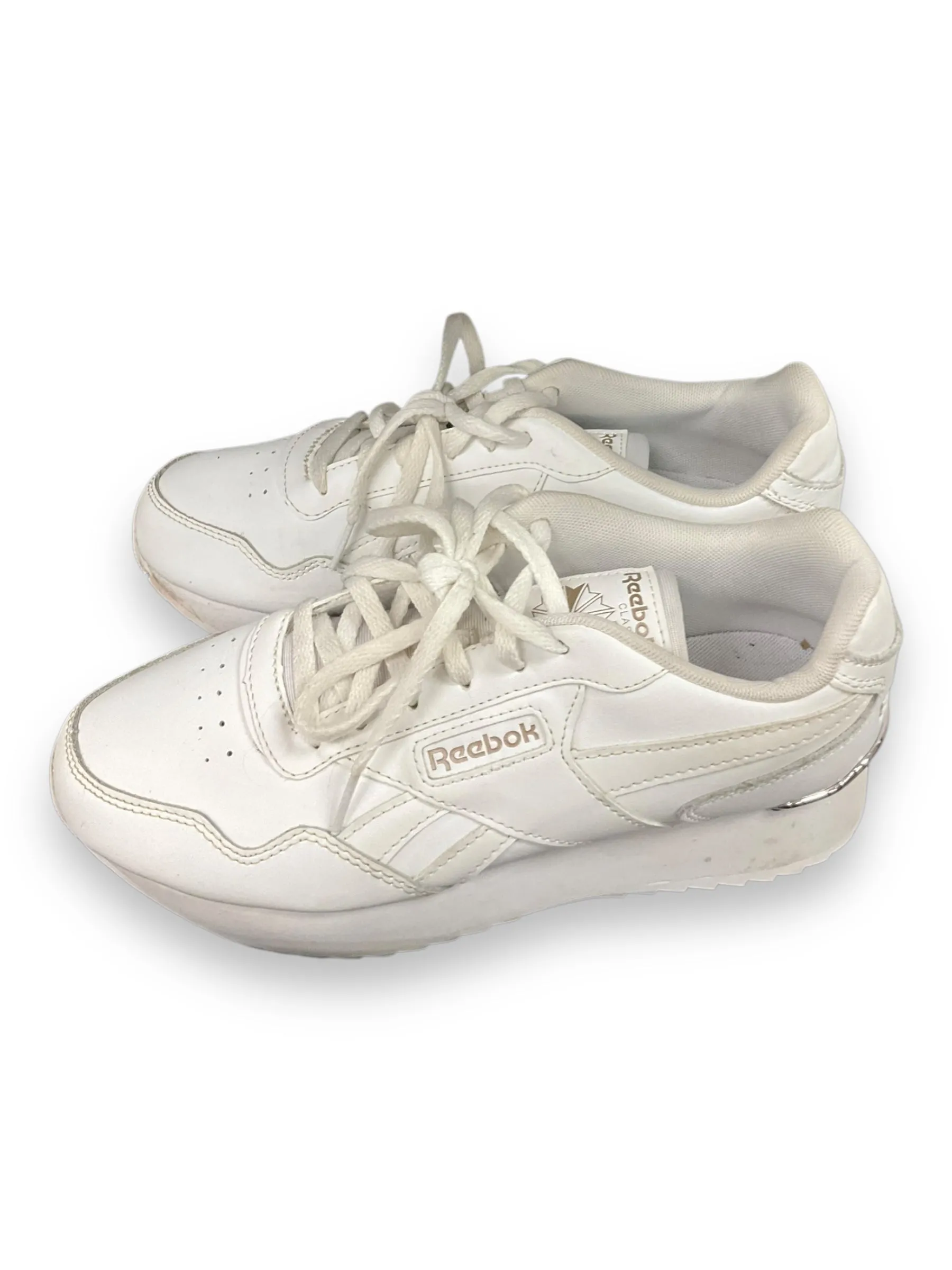 Shoes Athletic By Reebok In White, Size: 7.5