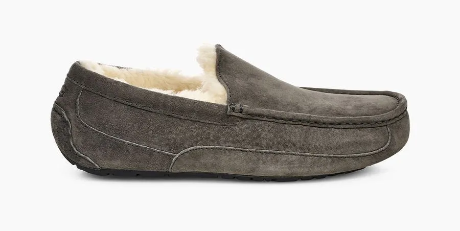 UGG Men's Suede Ascot Loafer Slipper