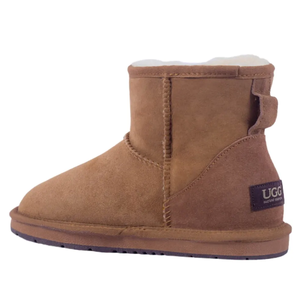 Unisex Classic UGG Mini Boots Water Resistant - Chestnut