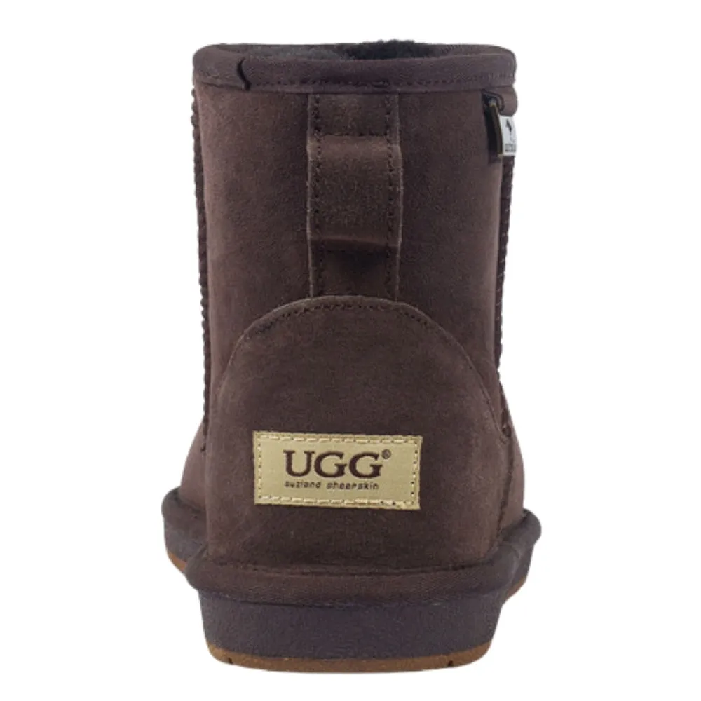 Unisex Classic UGG Mini Boots Water Resistant - Chocolate