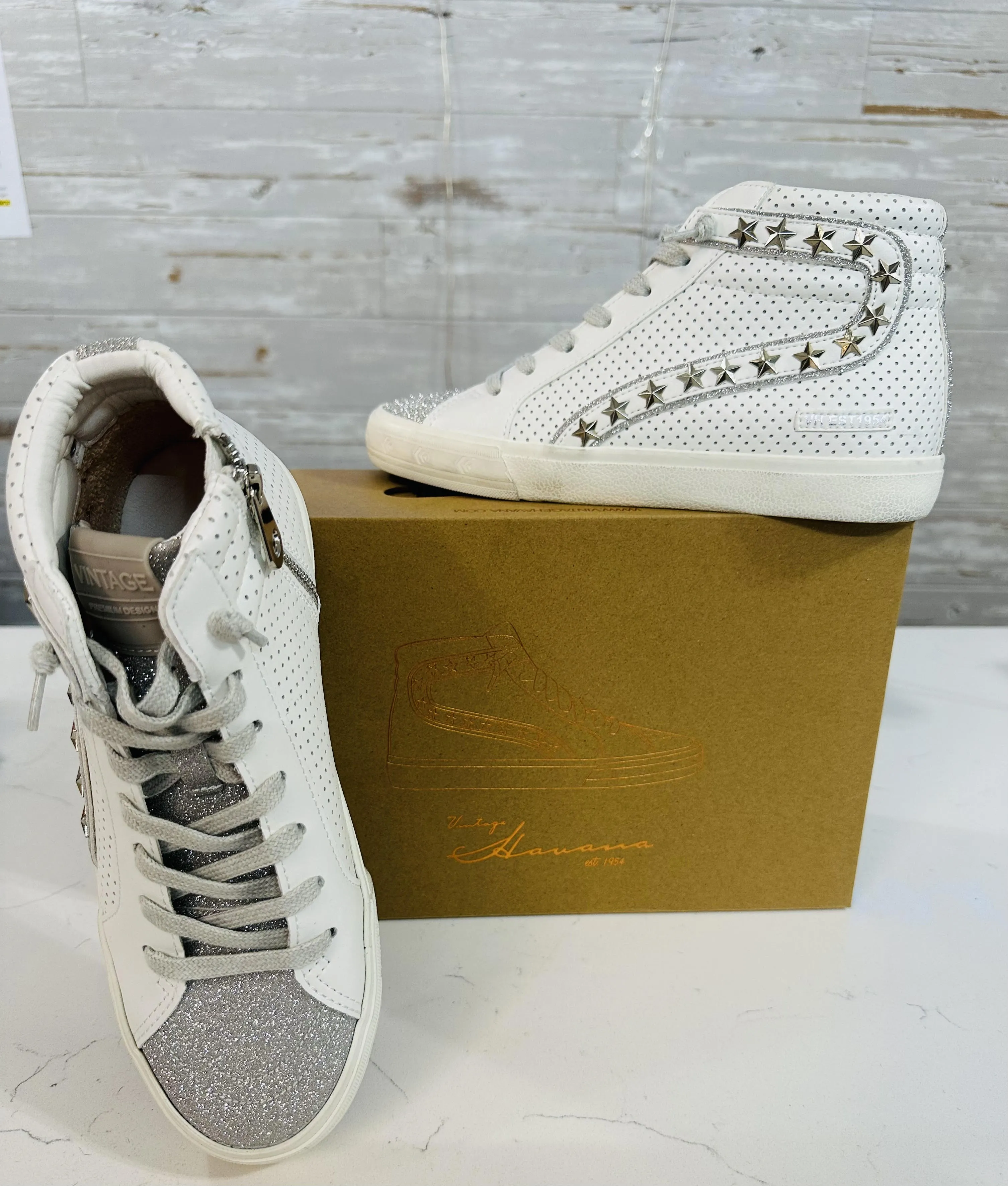 Vintage Havanna White Dotted High Sneaker