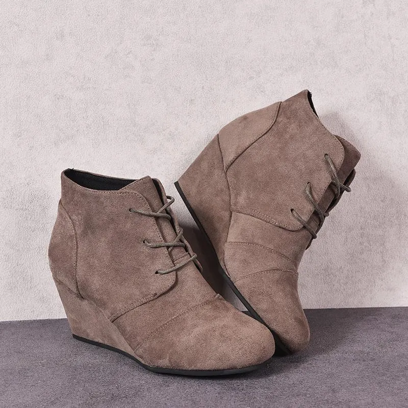 Women ankle short round toe lace up wedge boots